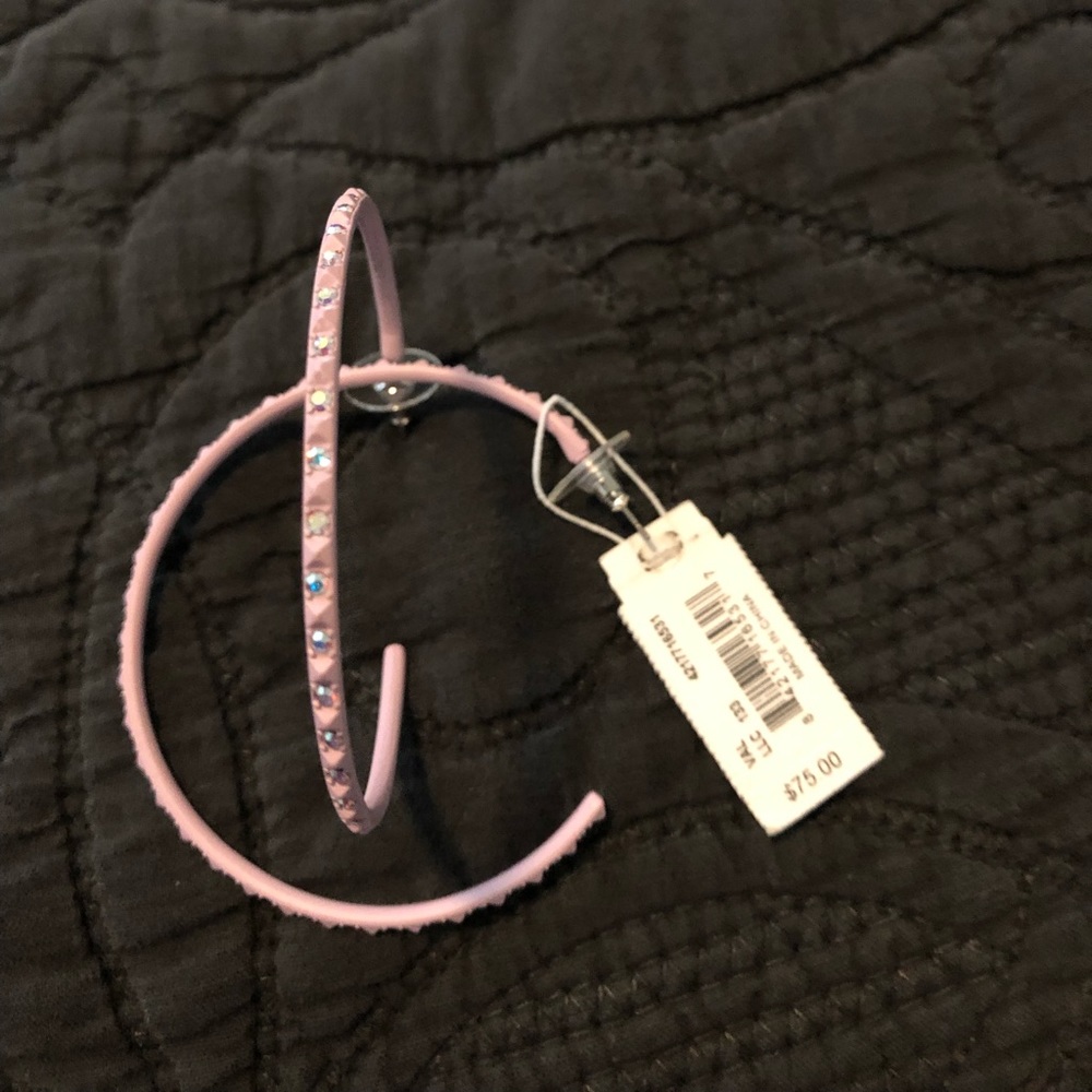 NWT lilac Val hoop earrings